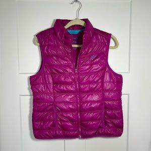 Medium/large puffer vest, Aeropostale